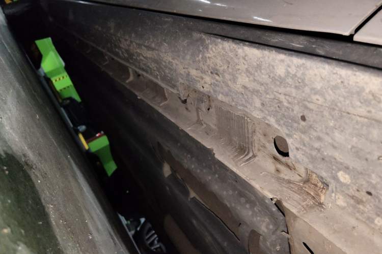 Used CHANGAN UNI-V 2022 1.5T Prestige Version Chassis Front Right