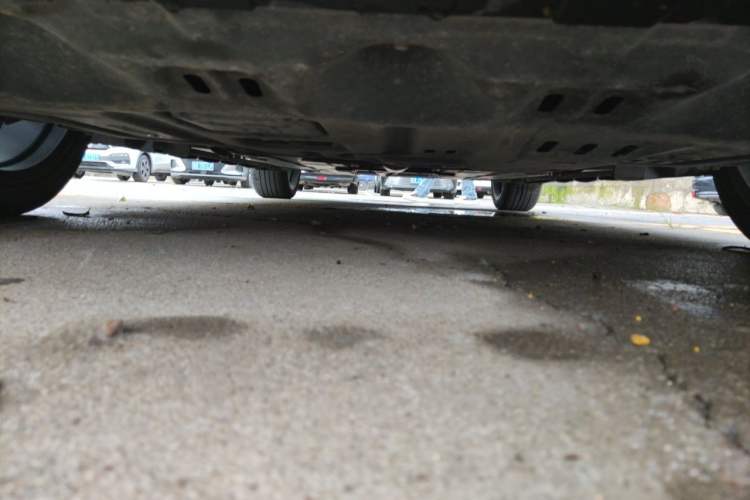 Used CHANGAN UNI-V 2022 1.5T Sport Edition Chassis Front