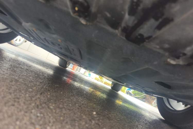 Used CHANGAN UNI-V 2022 1.5T Prestige Version Chassis Front
