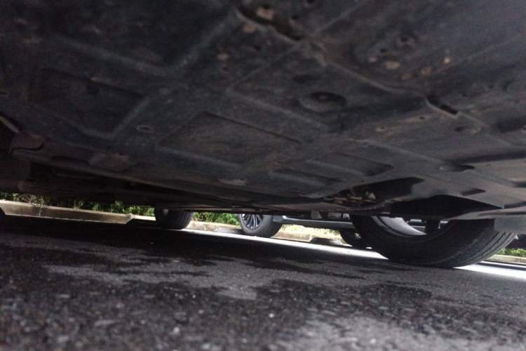 Used CHANGAN UNI-V 2022 1.5T Prestige Version Chassis Front