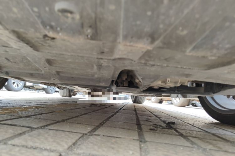 Used CHANGAN UNI-V 2022 1.5T Sport Edition Chassis Front
