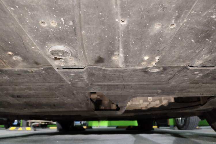 Used CHANGAN UNI-V 2022 1.5T Prestige Version Chassis Front