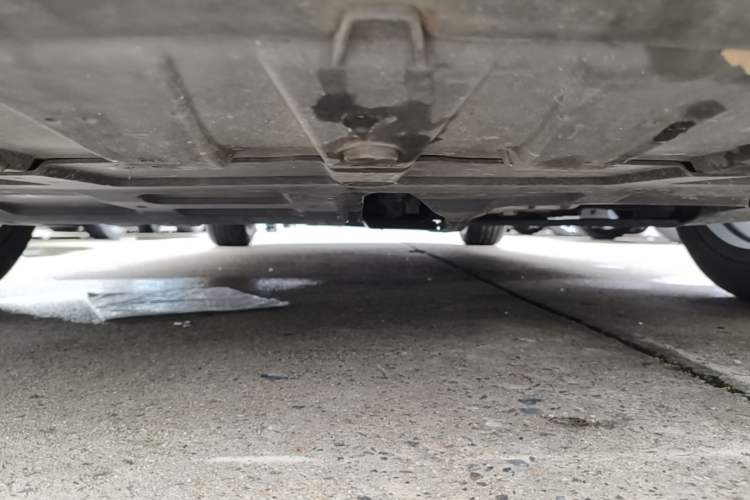 Used CHANGAN UNI-V 2022 1.5T Smart Navigation Version Chassis Front