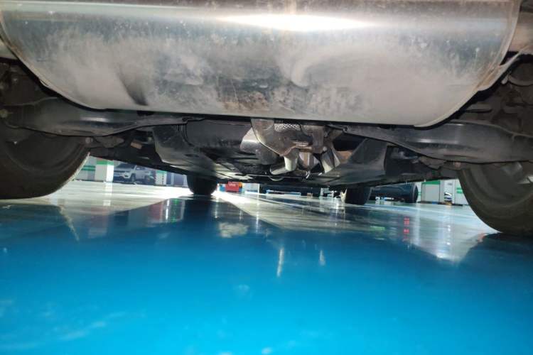 Used CHANGAN UNI-V 2022 1.5T Prestige Version Chassis Rear