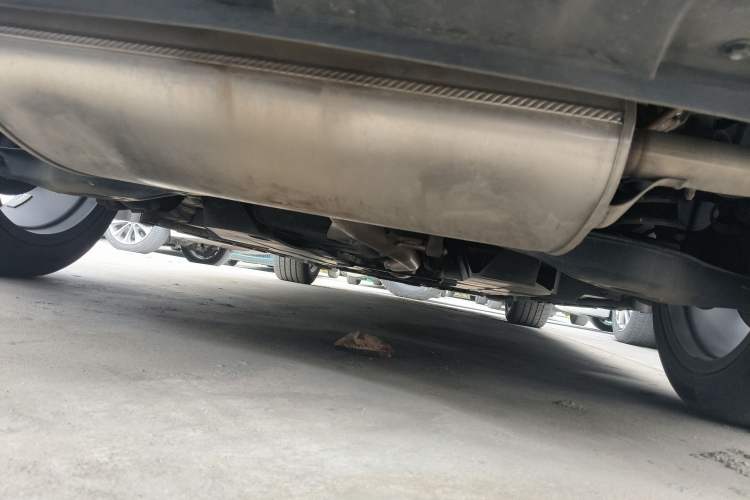 Used CHANGAN UNI-V 2022 1.5T Smart Navigation Version Chassis Rear