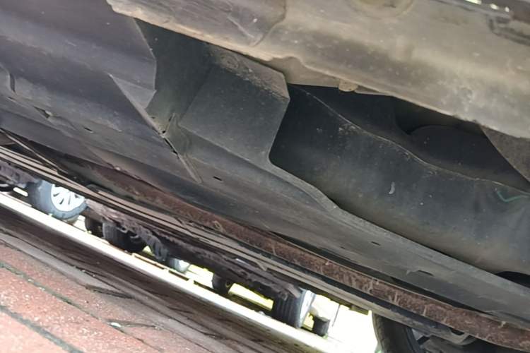 Used CHANGAN UNI-V 2022 1.5T Prestige Version Chassis Rear Left