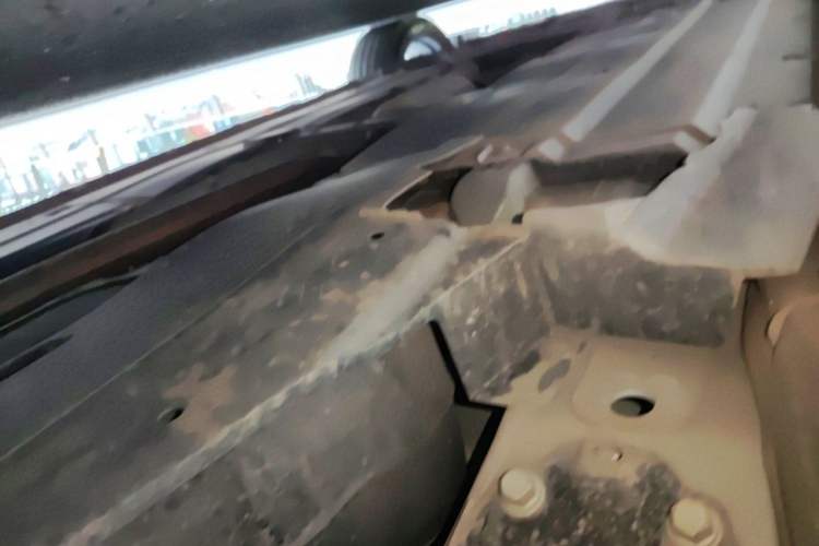 Used CHANGAN UNI-V 2022 1.5T Prestige Version Chassis Rear Left