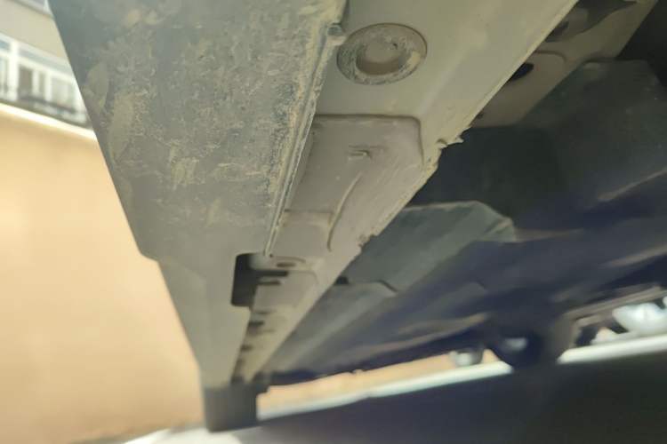 Used CHANGAN UNI-V 2022 1.5T Prestige Version Chassis Rear Left