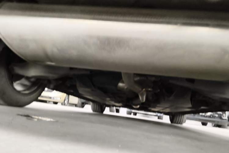 Used CHANGAN UNI-V 2022 2.0T Leading-Speed Edition Chassis Rear