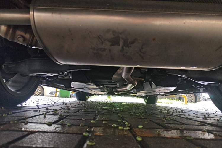 Used CHANGAN UNI-V 2022 1.5T Sport Edition Chassis Rear