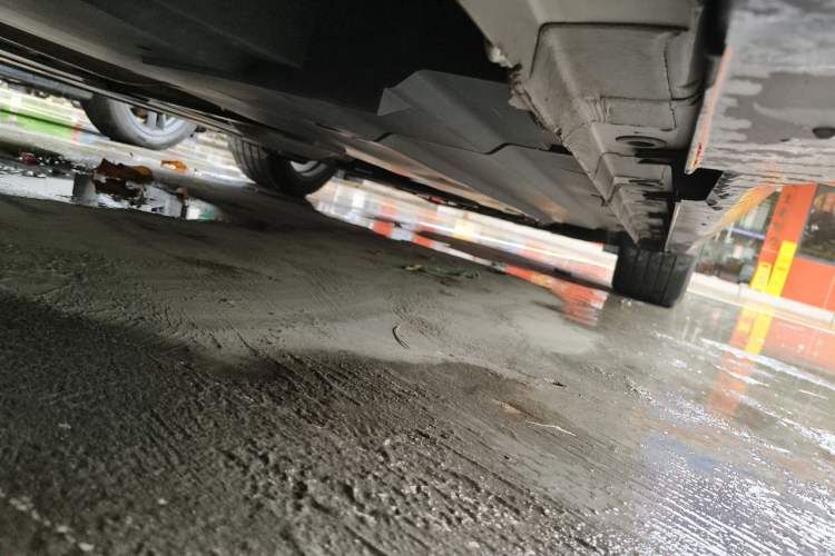 Used CHANGAN UNI-V 2022 1.5T Prestige Version Chassis Rear Right