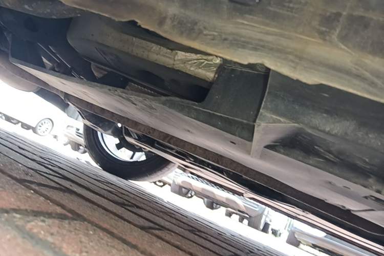 Used CHANGAN UNI-V 2022 1.5T Prestige Version Chassis Rear Right