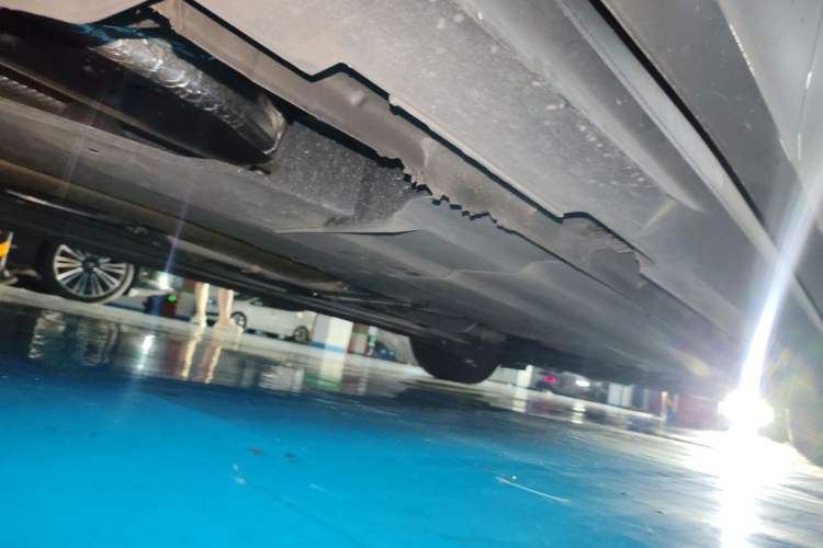Used CHANGAN UNI-V 2022 1.5T Prestige Version Chassis Rear Right