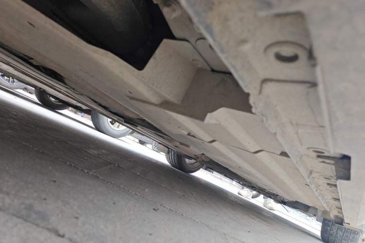 Used CHANGAN UNI-V 2022 1.5T Prestige Version Chassis Rear Right