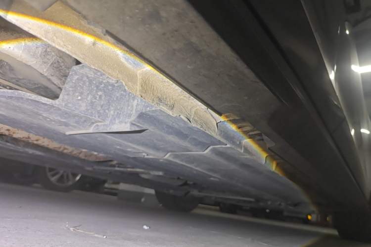 Used CHANGAN UNI-V 2022 1.5T Prestige Version Chassis Rear Right