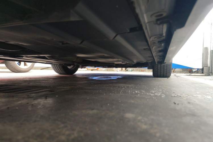 Used CHANGAN UNI-V 2022 1.5T Prestige Version Chassis Rear Right