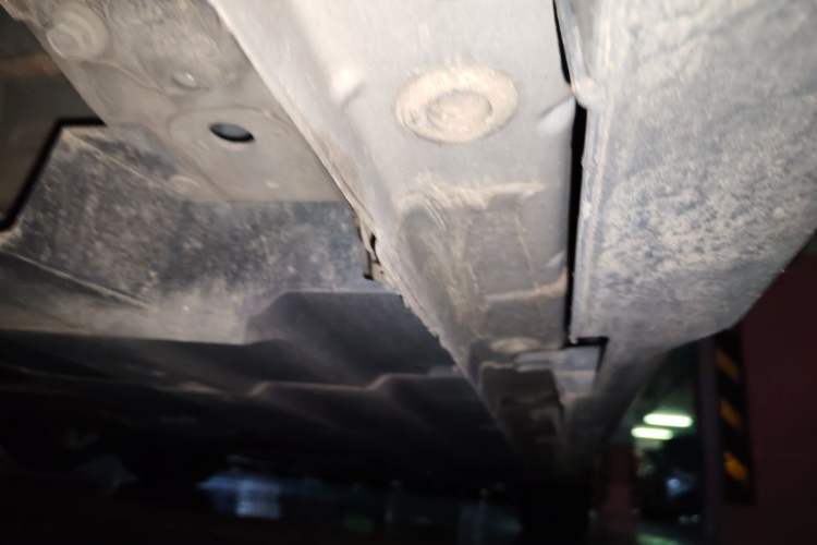 Used CHANGAN UNI-V 2022 1.5T Prestige Version Chassis Rear Right