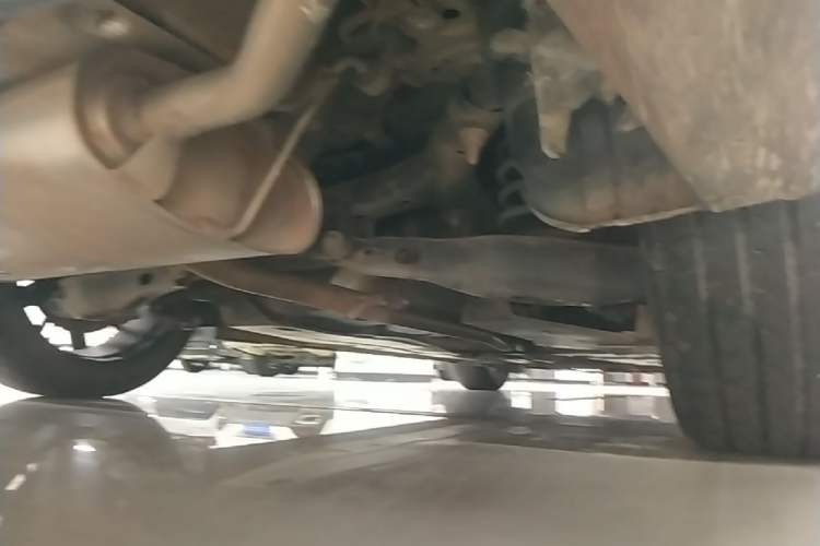 Used CHANGAN UNI-V 2022 1.5T Prestige Version Chassis Rear Right