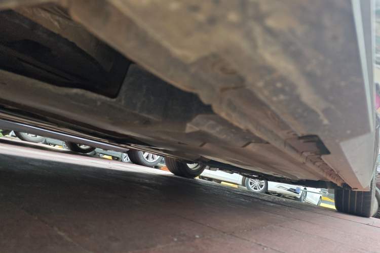 Used CHANGAN UNI-V 2022 1.5T Prestige Version Chassis Rear Right