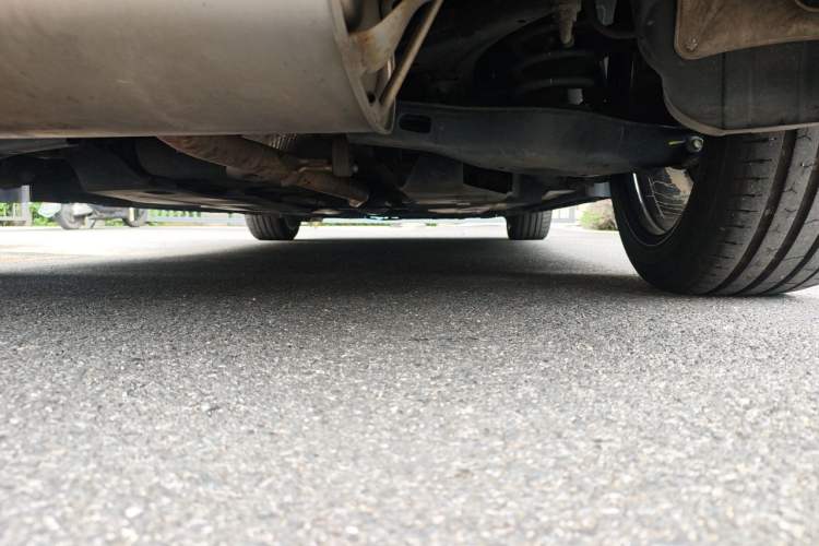 Used CHANGAN UNI-V 2022 1.5T Prestige Version Chassis Rear Right