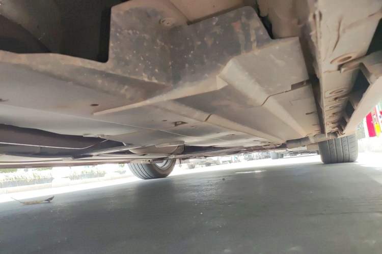 Used CHANGAN UNI-V 2022 1.5T Prestige Version Chassis Rear Right