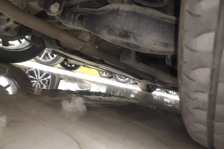 Used CHANGAN UNI-V 2022 1.5T Prestige Version Chassis Rear Right