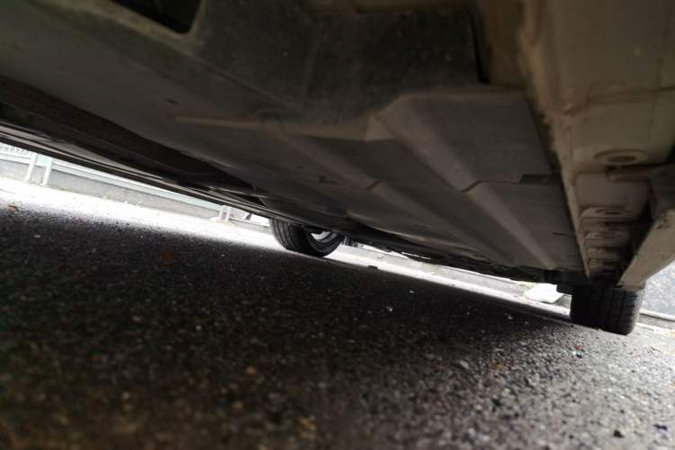 Used CHANGAN UNI-V 2022 1.5T Prestige Version Chassis Rear Right