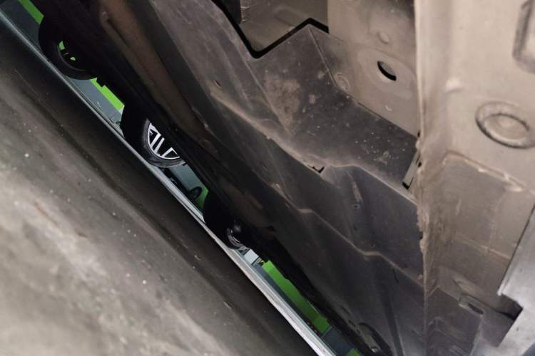 Used CHANGAN UNI-V 2022 1.5T Prestige Version Chassis Rear Right