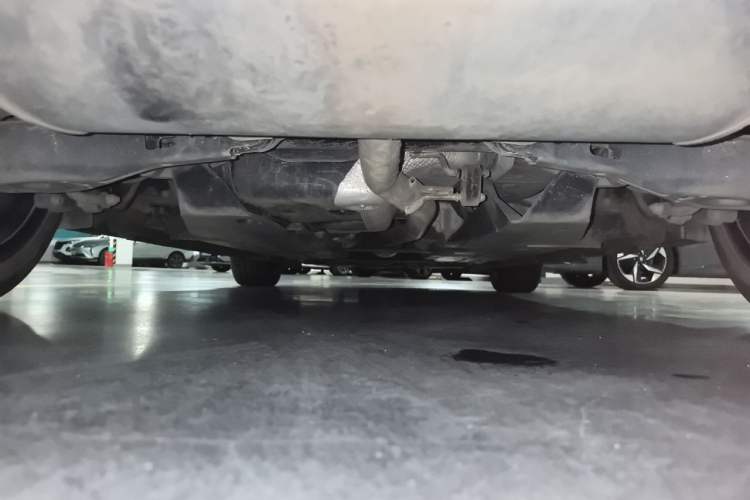 Used CHANGAN UNI-V 2022 1.5T Prestige Version Chassis Rear