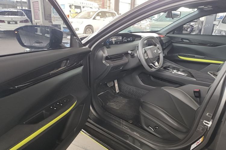 Used CHANGAN UNI-V 2022 1.5T Sport Edition Driver Seat