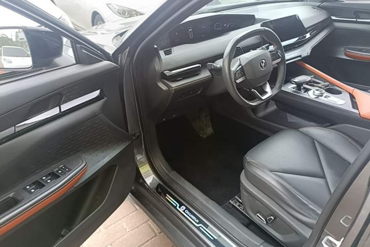 Used CHANGAN UNI-V 2022 1.5T Prestige Version Driver Seat