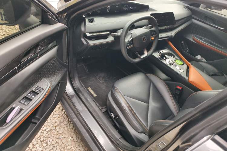 Used CHANGAN UNI-V 2022 1.5T Prestige Version Driver Seat