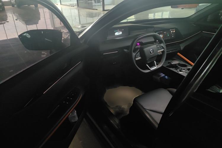 Used CHANGAN UNI-V 2022 1.5T Prestige Version Driver Seat