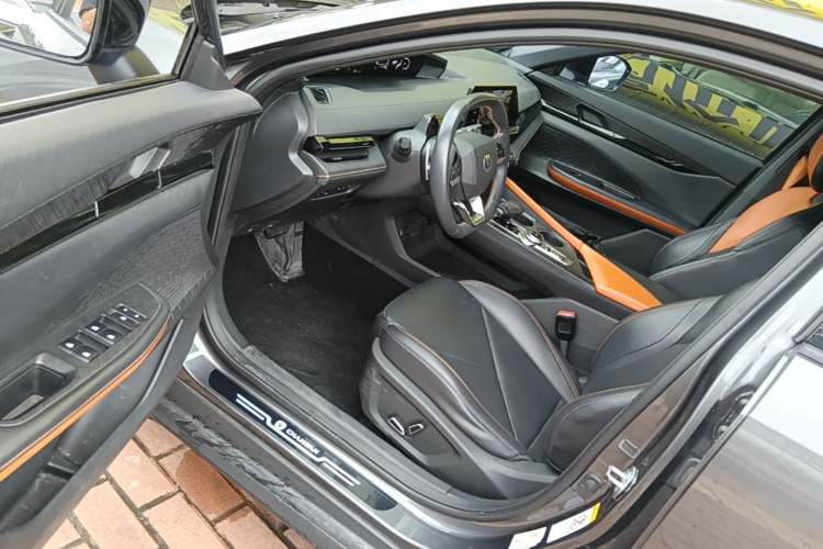 Used CHANGAN UNI-V 2022 1.5T Prestige Version Driver Seat