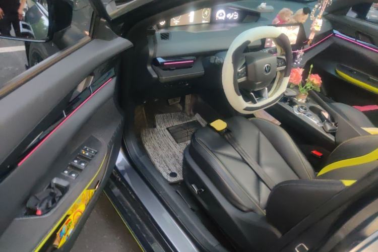 Used CHANGAN UNI-V 2022 1.5T Sport Edition Driver Seat