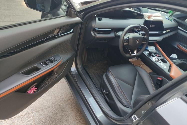 Used CHANGAN UNI-V 2022 1.5T Prestige Version Driver Seat