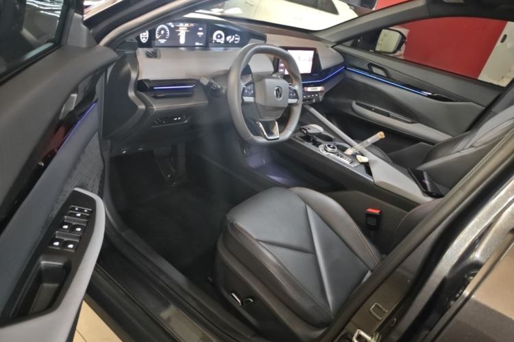 Used CHANGAN UNI-V 2022 1.5T Prestige Version Driver Seat