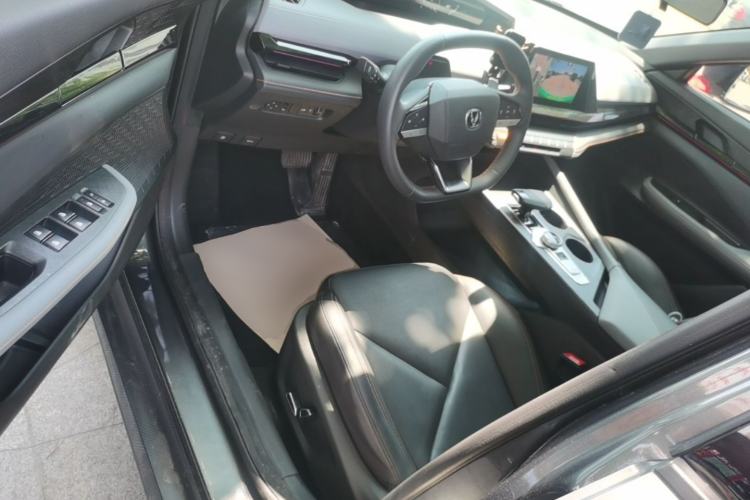 Used CHANGAN UNI-V 2022 1.5T Prestige Version Driver Seat