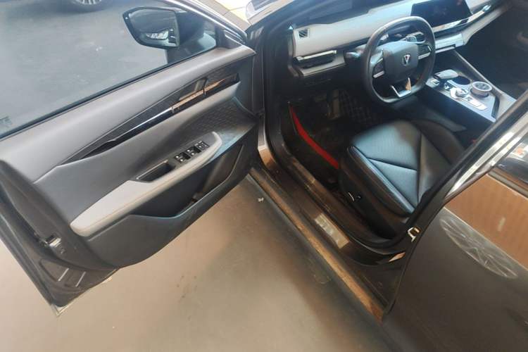 Used CHANGAN UNI-V 2022 1.5T Prestige Version Driver Seat