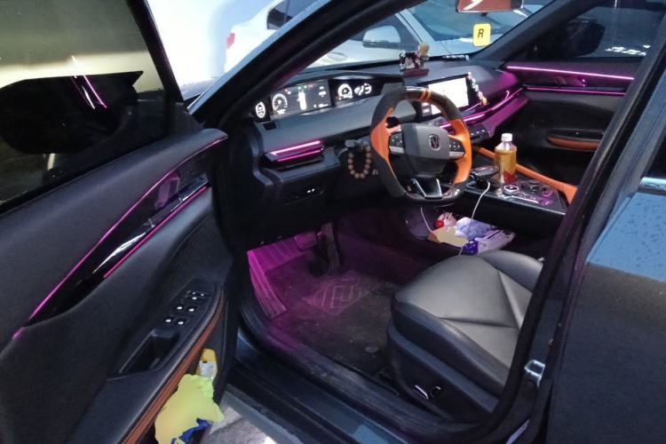 Used CHANGAN UNI-V 2022 1.5T Prestige Version Driver Seat