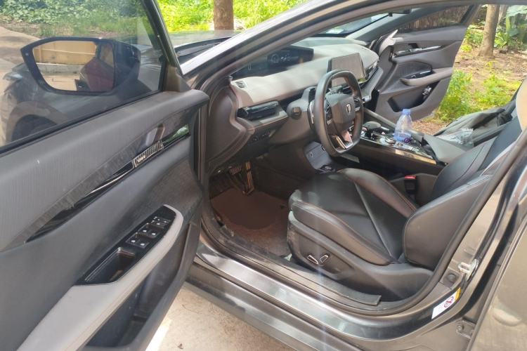 Used CHANGAN UNI-V 2022 1.5T Prestige Version Driver Seat