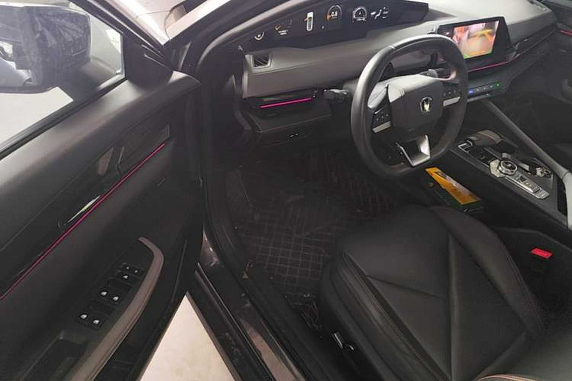 Used CHANGAN UNI-V 2022 1.5T Smart Navigation Version Driver Seat