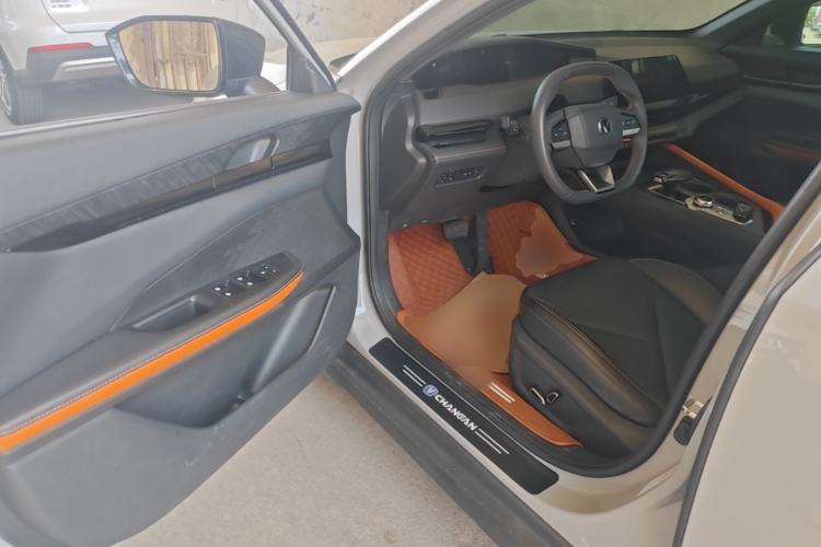 Used CHANGAN UNI-V 2022 1.5T Prestige Version Driver Seat