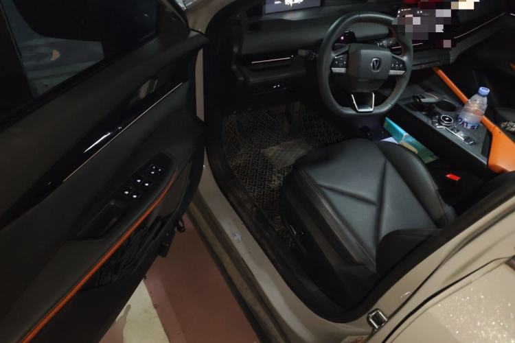 Used CHANGAN UNI-V 2022 1.5T Prestige Version Driver Seat