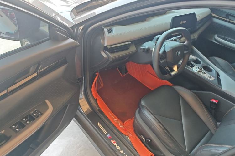 Used CHANGAN UNI-V 2022 1.5T Prestige Version Driver Seat