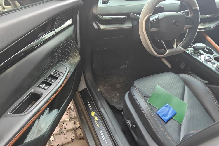Used CHANGAN UNI-V 2022 1.5T Prestige Version Driver Seat