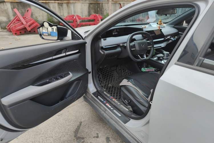 Used CHANGAN UNI-V 2022 1.5T Prestige Version Driver Seat