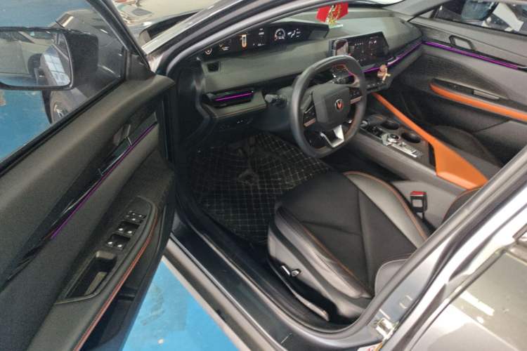 Used CHANGAN UNI-V 2022 1.5T Prestige Version Driver Seat