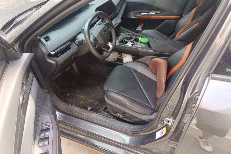 Used CHANGAN UNI-V 2022 1.5T Sport Edition Driver Seat