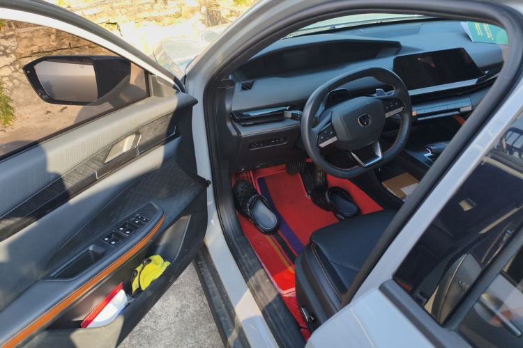 Used CHANGAN UNI-V 2022 1.5T Prestige Version Driver Seat